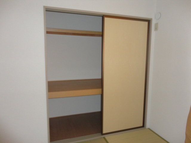 パルティーダB棟の収納