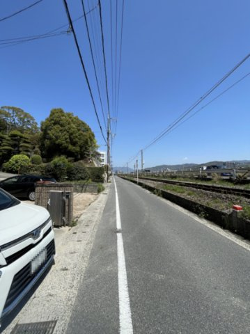三滝本町2丁目　土地の前面道路含む現地写真|（南西側から撮影）