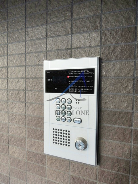 シャトールミエール のセキュリティ|オートロックです。