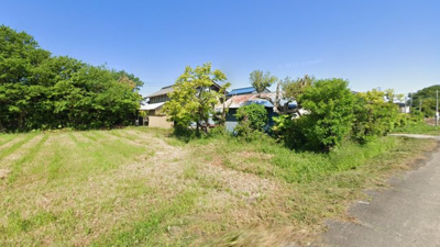 【外観】 | 住宅・アパート・事務所・店舗も建築可 480坪 | 約480坪の広く平坦な土地　東側には田園風景が広がります