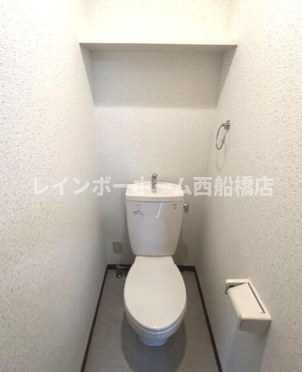アンプルールフェールカノンのトイレ