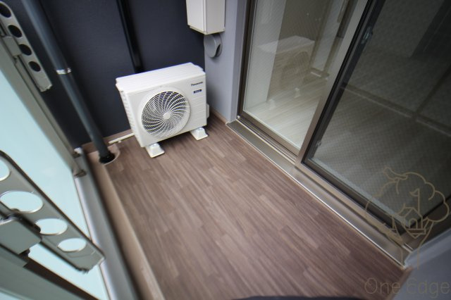 Metrosa南森町のバルコニー