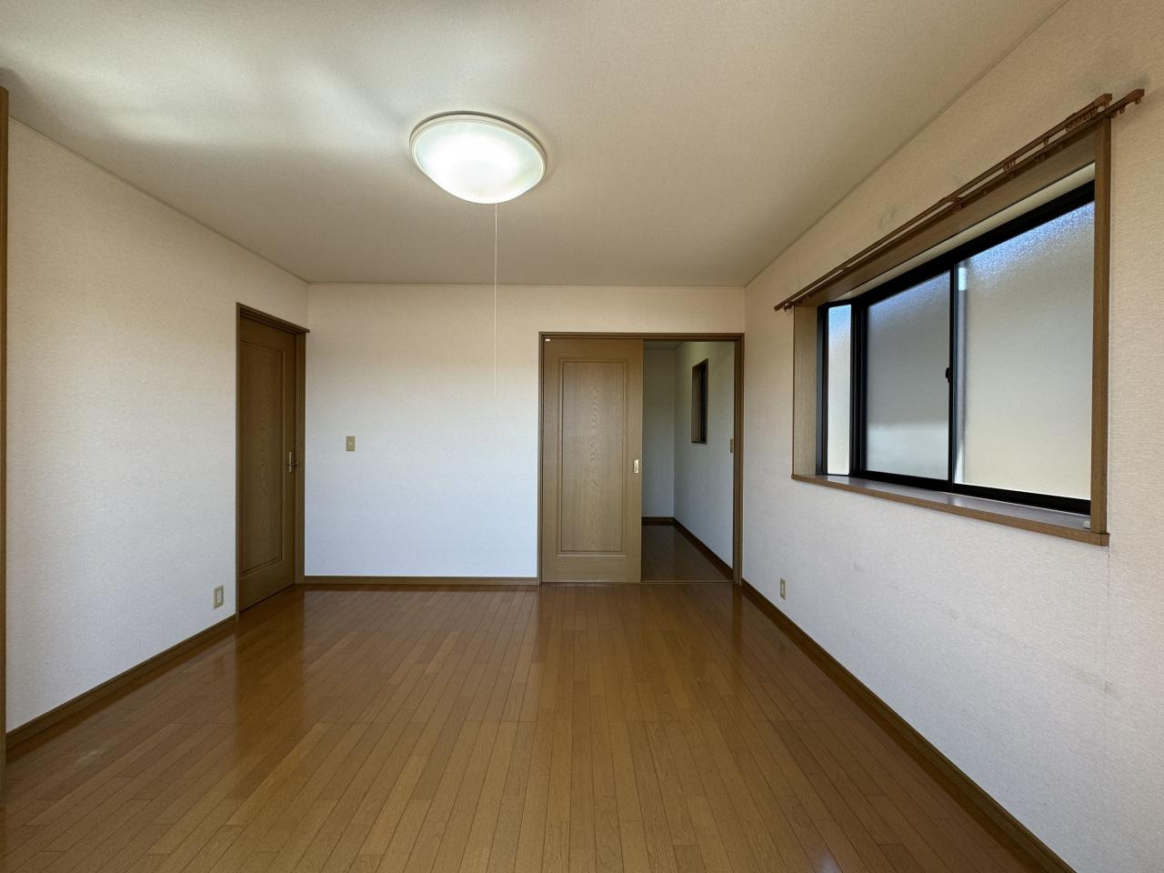 高知市福井町中古住宅の洋室