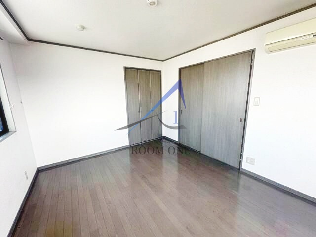 レジデンス福島の居間・リビング|洋室のお部屋です。