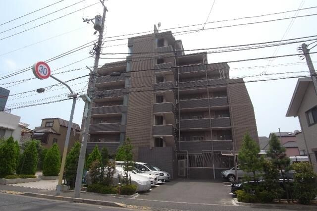 フェリーチェ