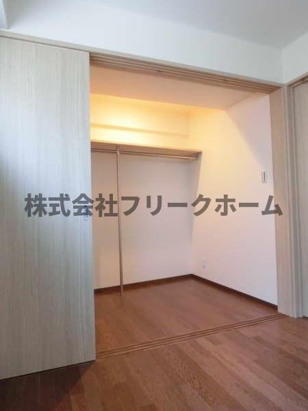 武蔵野市吉祥寺東町２丁目の賃貸マンションの収納