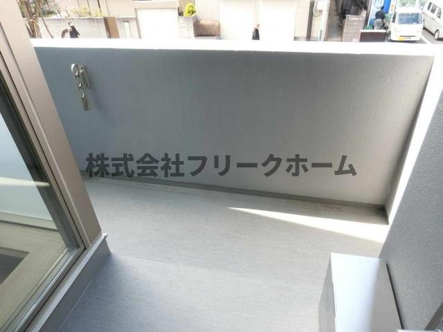 武蔵野市吉祥寺東町２丁目の賃貸マンションのバルコニー