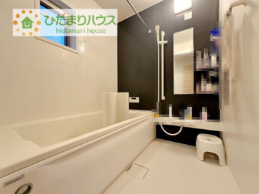 【浴室】 | 牛久市田宮二丁目　中古戸建 | 大人が足を伸ばしても十分な広さ！一人でゆっくりくつろぐ時間も大切です！