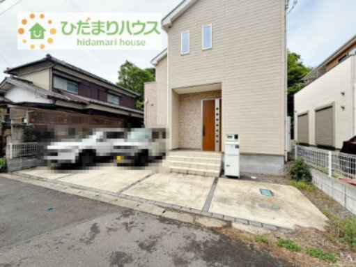 【駐車場】 | 牛久市田宮二丁目　中古戸建 | マイホームなら駐車場代がかかりません！しかも、自宅の駐車場で洗車ができます！今までコイン洗車に行っていた手間も省けて、節約にもつながります(^^♪