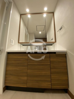【独立洗面台】 | グランドメゾン新梅田タワー THE CLUB RESIDENCE | グランドメゾン新梅田タワー THE CLUB RESIDENCE　独立洗面化粧台