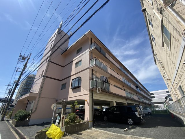 メゾン瓜生堂の外観