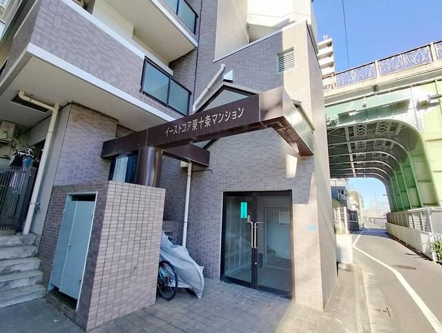 マイナビＳＴＡＹパレス東十条平和橋（イーストコア東十条マンション）の外観
