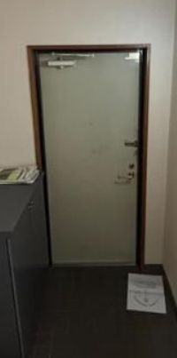 ナンカイ７ の玄関