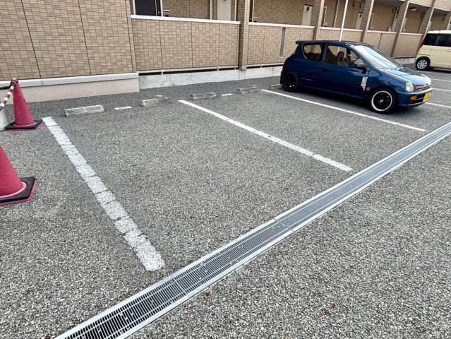 セジュール東阿保の駐車場