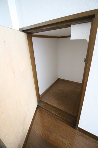 パレST三ツ木台の収納|小物を収納するのに便利です