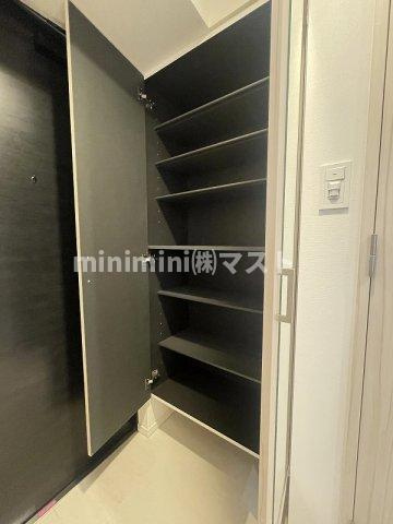 S-RESIDENCE堺筋本町Deuxの収納