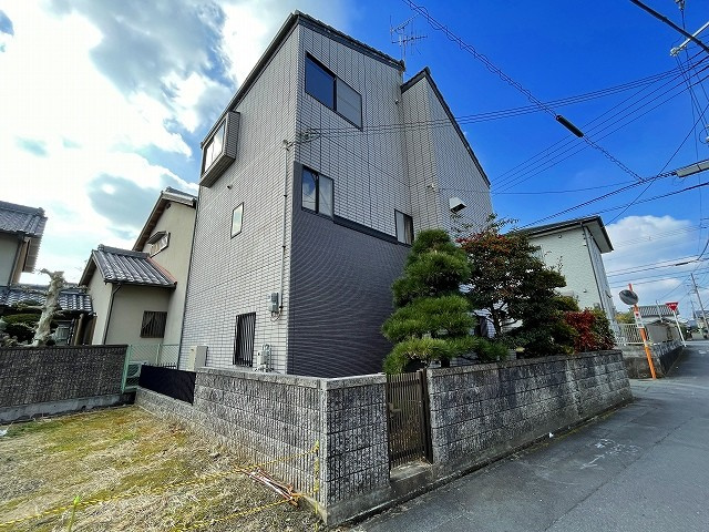磯城郡田原本町大字小阪の一戸建ての外観