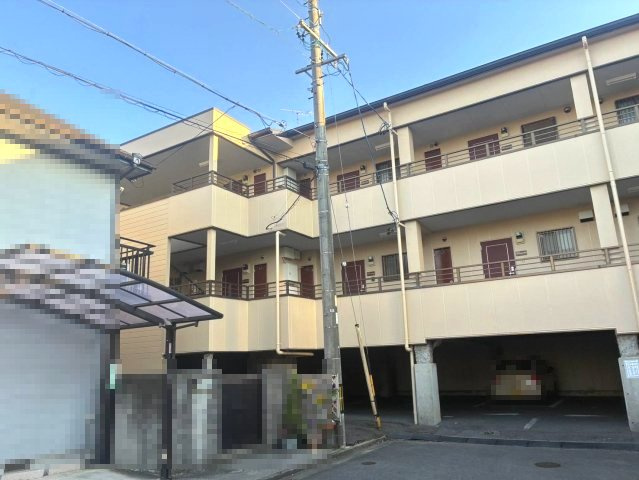 パインコーポ弐番館の外観