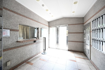 【エントランス】 | エスコート代田橋