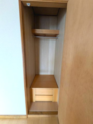 西宮市甲東園３丁目のマンションの収納