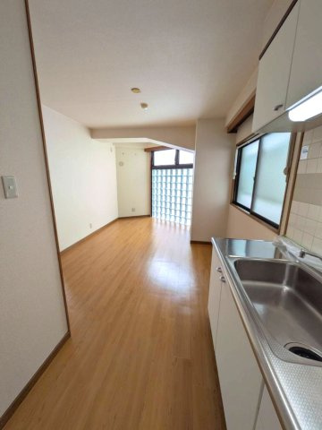 西宮市甲東園３丁目のマンションのその他