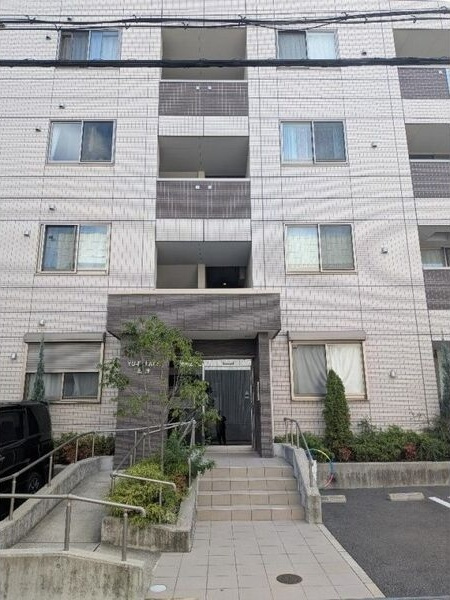 YU-PALACE桑津のロビー