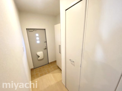 【玄関】 | クラール南庄町　B