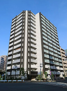 ライオンズステージ西日暮里の外観