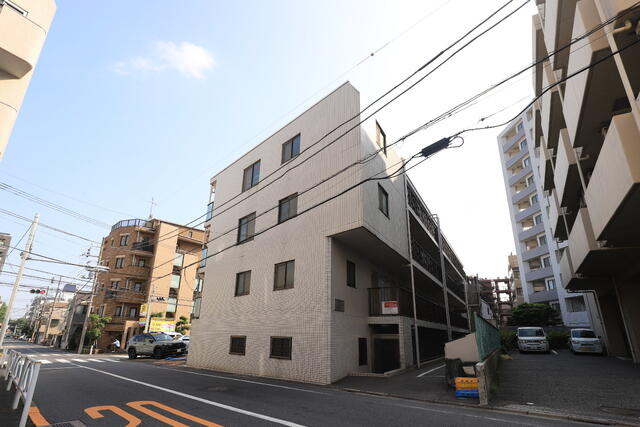 目黒区目黒本町2丁目のマンションの画像