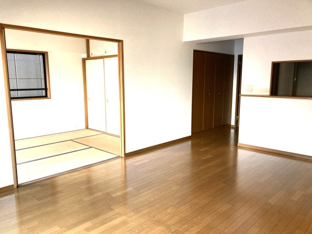 【居間・リビング】