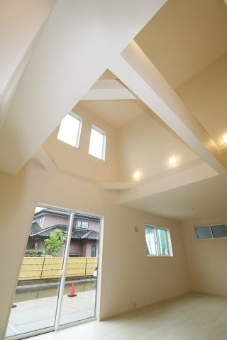 郡山市久留米2丁目　　　　１号棟　　　桜小学校、郡山第３中学区の内装