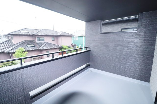 郡山市久留米2丁目　　　　１号棟　　　桜小学校、郡山第３中学区のバルコニー