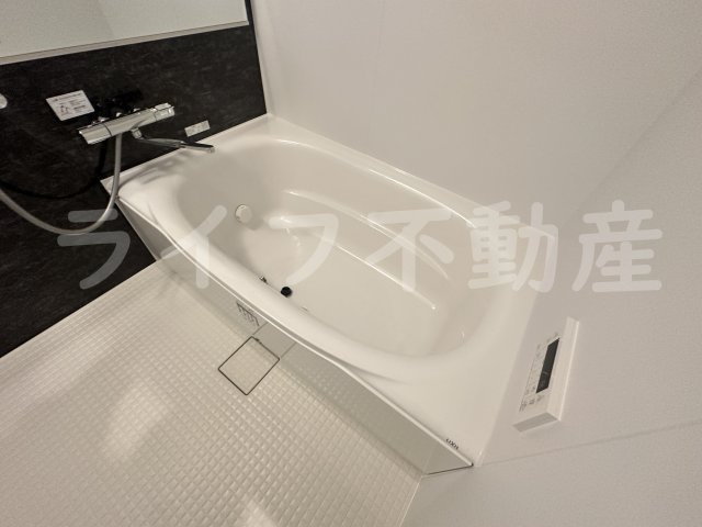 スプランディッド玉造DUEの浴室|落ち着いた空間のお風呂です