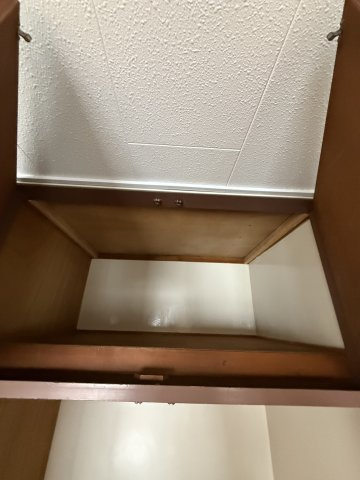 上野アパートメントの収納