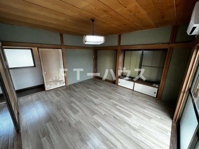 船橋市上山町３丁目戸建の寝室