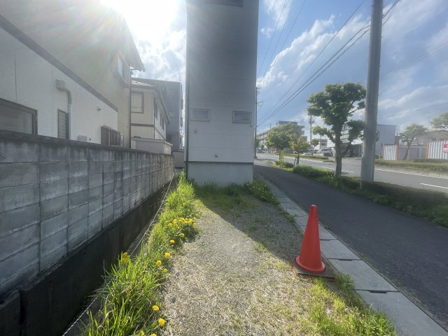 中古戸建・中古住宅　郡山市富田町坦ノ腰　富田小学校・富田中学校の駐車場