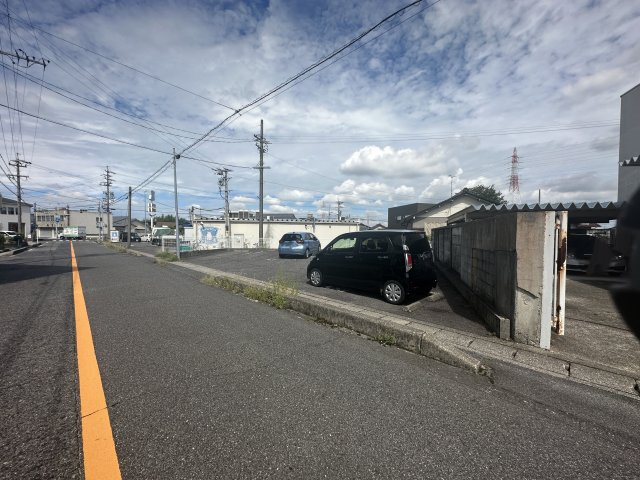 森パーキングの駐車場