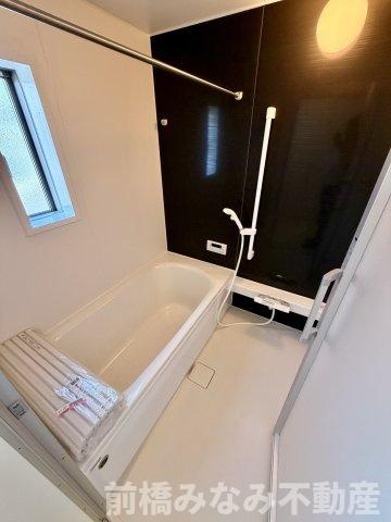 【新築平屋】前橋市北代田町第10-1期　１号棟(全３棟)　クレイドルガーデン　新築建売分譲の浴室|日々の疲れを癒すお風呂付です