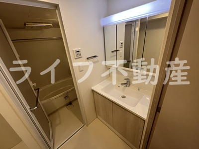 スプランディッド玉造DUEの独立洗面台