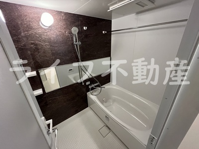 スプランディッド玉造DUEの浴室
