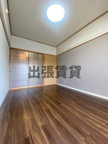 仲介手数料0円！！シュロス小川の洋室