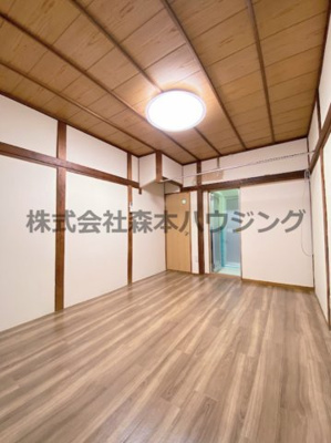 【洋室】 | 　大東市北条2丁目テラスハウス | きれいな洋室です
1階