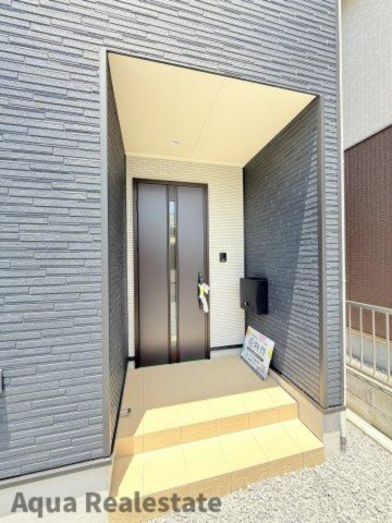 高松市三条町の新築一戸建の玄関|玄関です