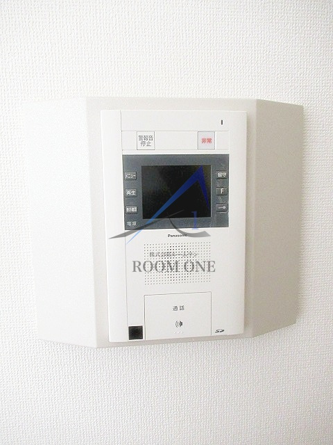 ライオンズマンション練馬のセキュリティ|モニター付きインターホンです。