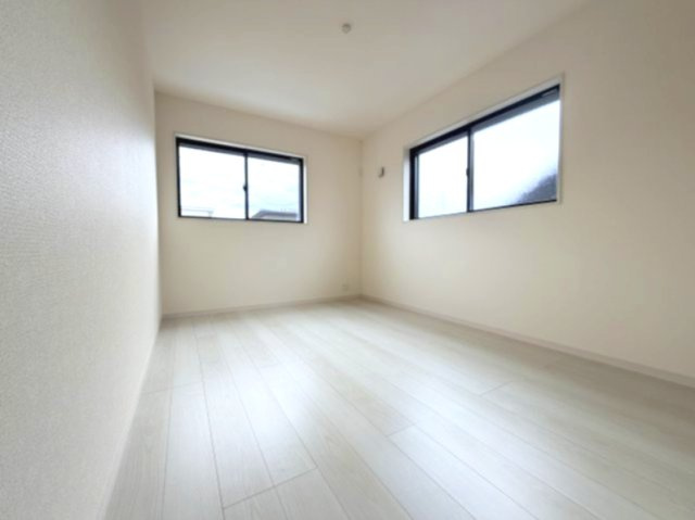 岸和田市磯上町新築２号棟の洋室