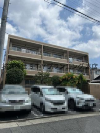 仲介手数料０円！リブラ鶴羽の外観
