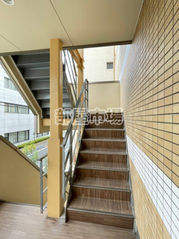 ラヴィエント浅草言問のその他共用部分|共用階段