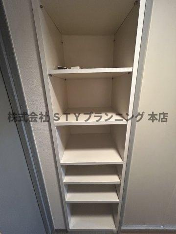 仲介手数料０円！エル・エスポア御器所の収納