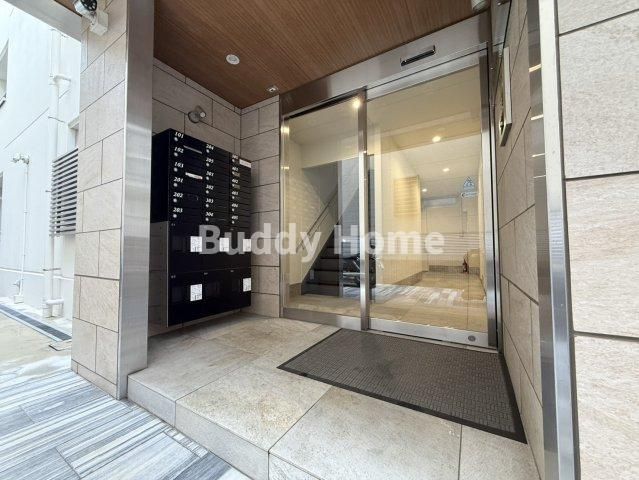 Acht HIK Residence 南住吉のエントランス
