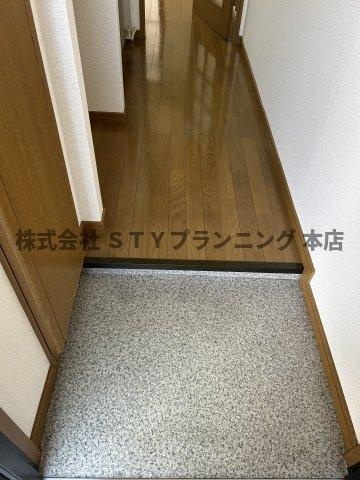 仲介手数料０円！アンプルールフェールVertの玄関